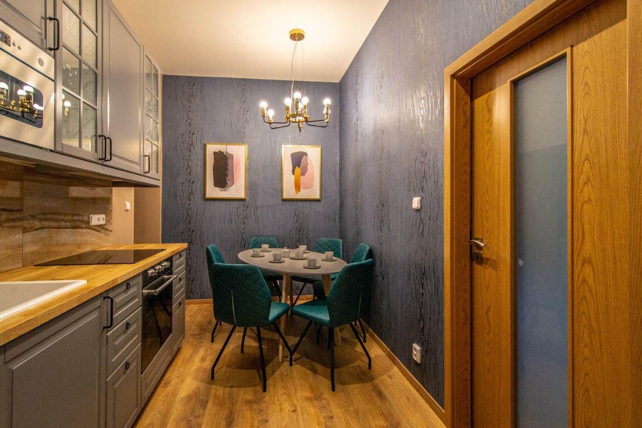 Ruterra Apartments By Cathedral Прага Экстерьер фото